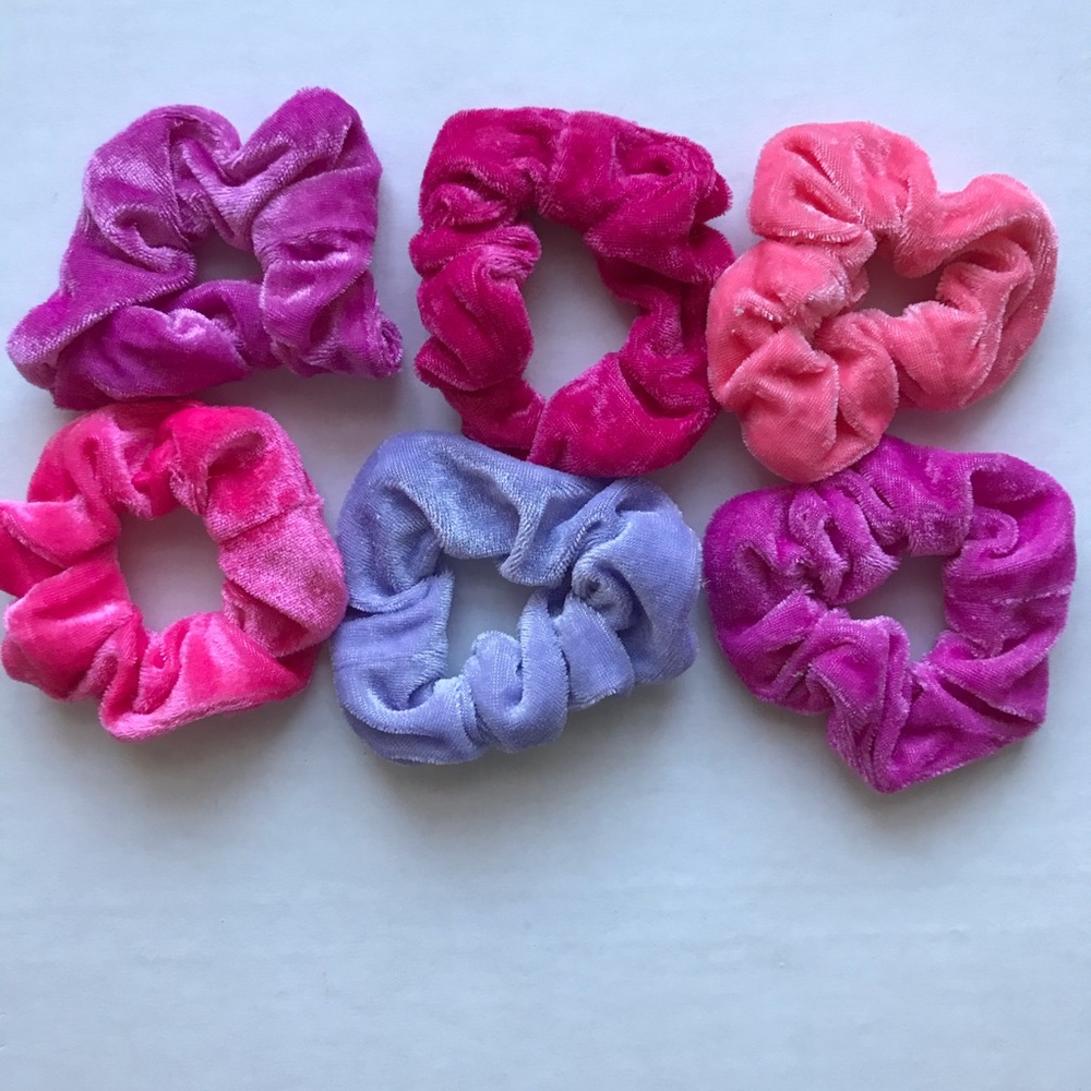 Six-Pack Scrunchies